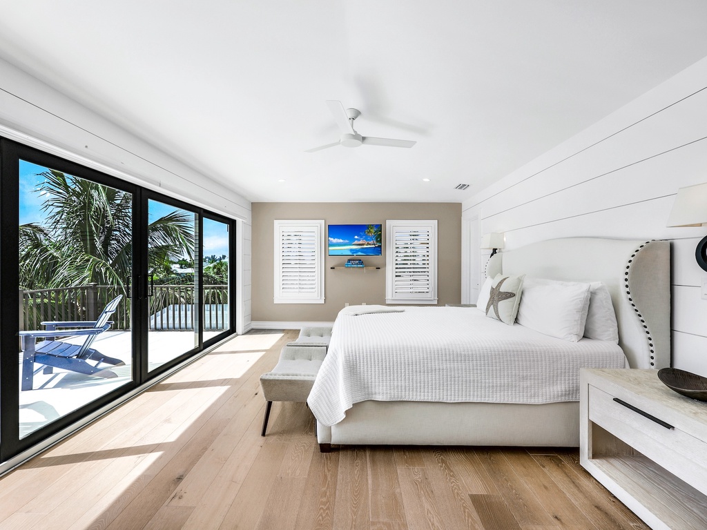 Primary Bedroom, King