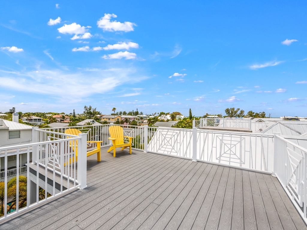 Rooftop Deck