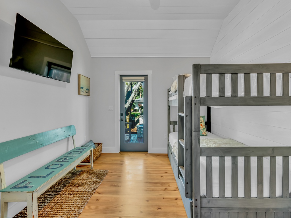 Second Bedroom - Twin Bunk