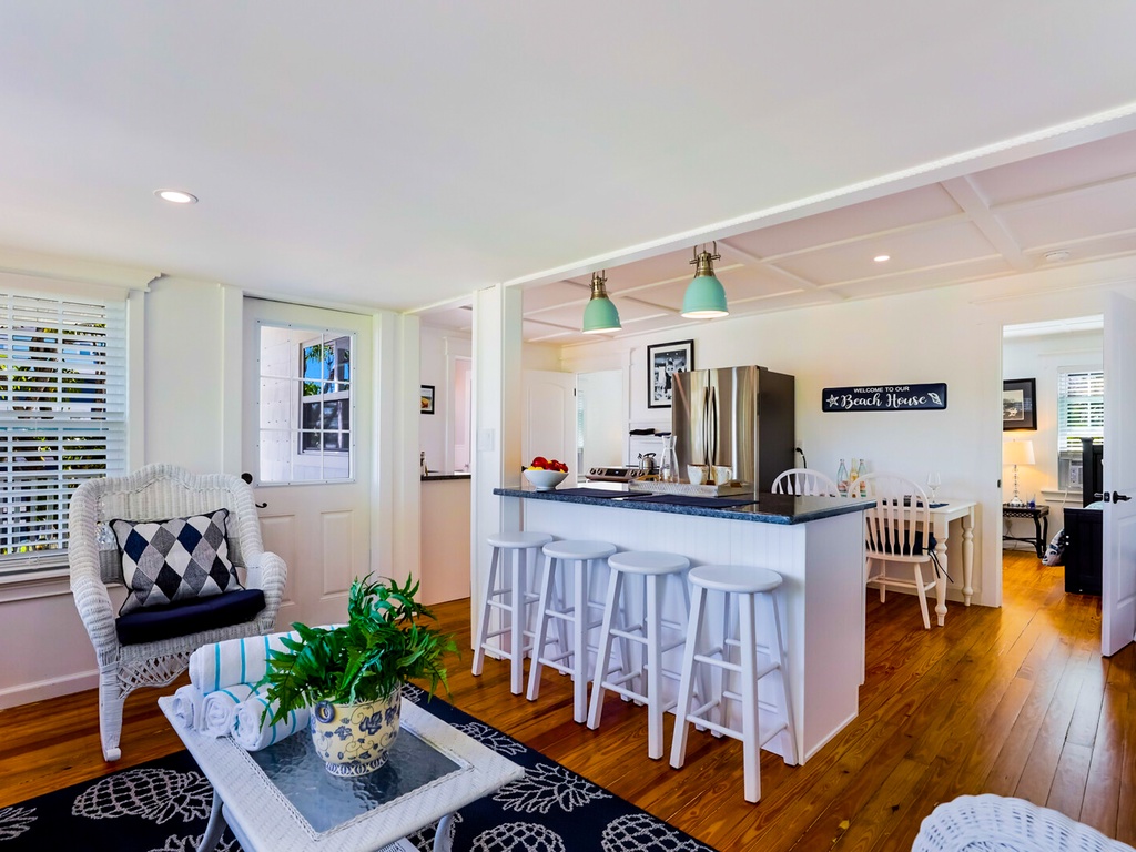 Breakfast Bar Seating