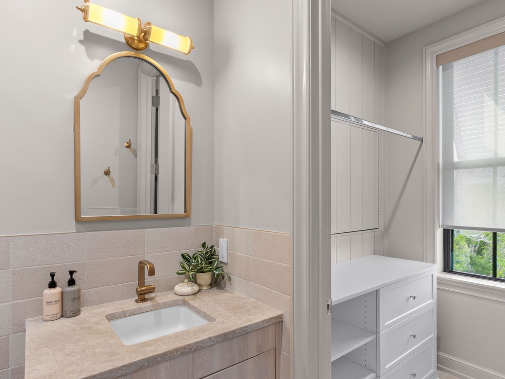 Fourth Bedroom Ensuite Bathroom & Closet