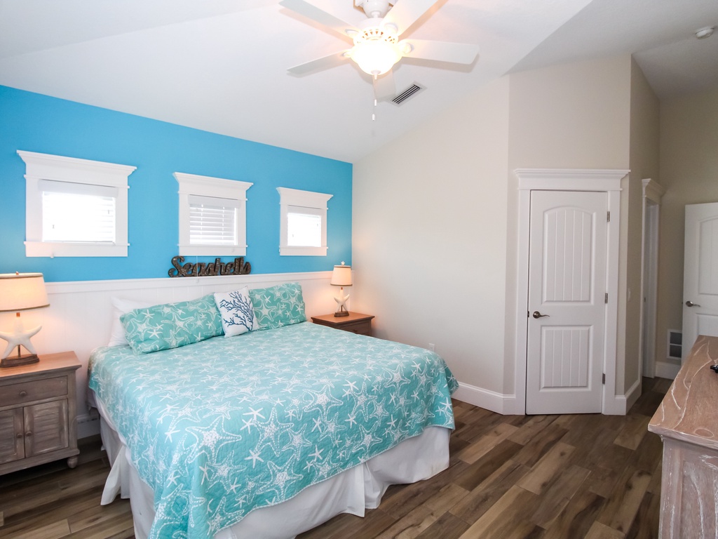 Primary Bedroom, King