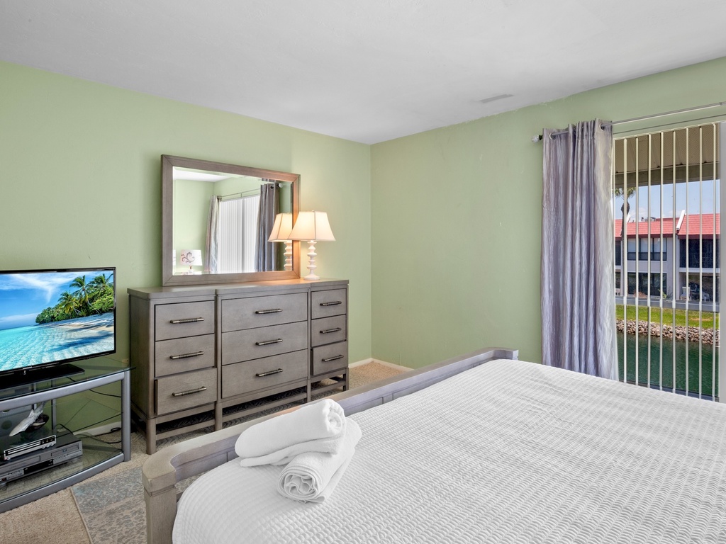 Primary Bedroom - King