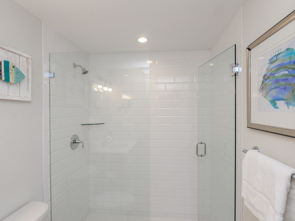 Primary Bathroom, Ensuite