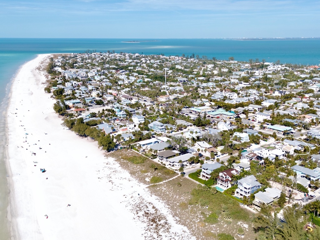 Aerial View - The Oasis at Palmetto by AMI Locals