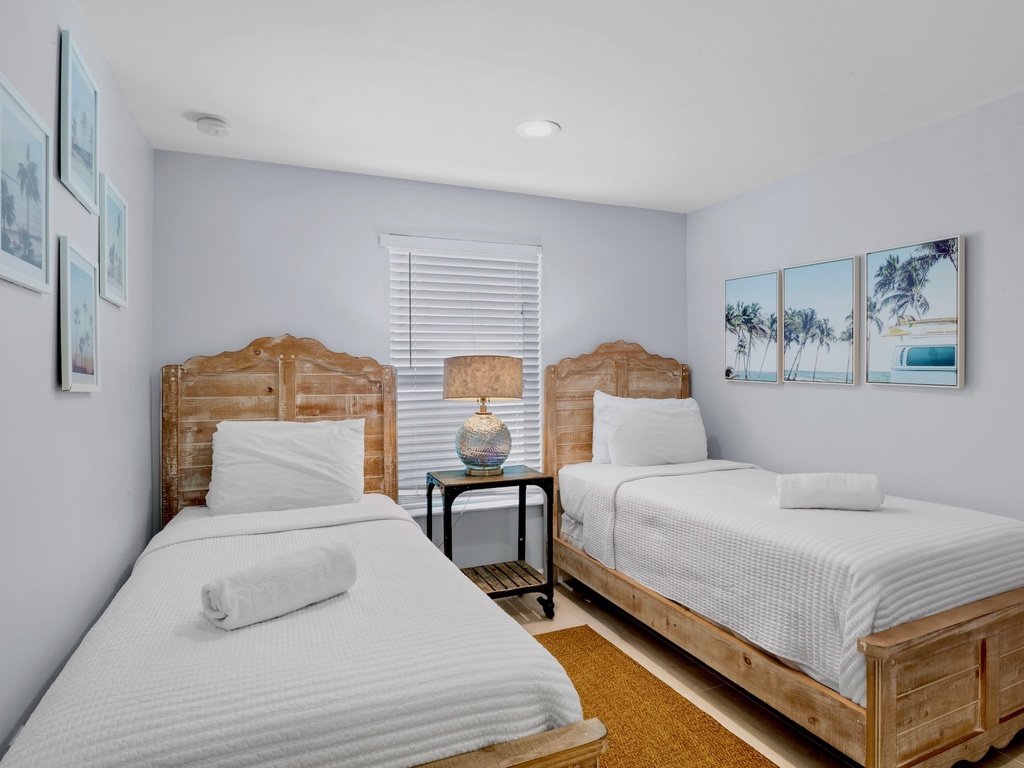 Third Bedroom A, Two Twin beds