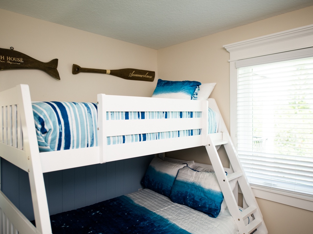 Stacked Bunk Bed Setup