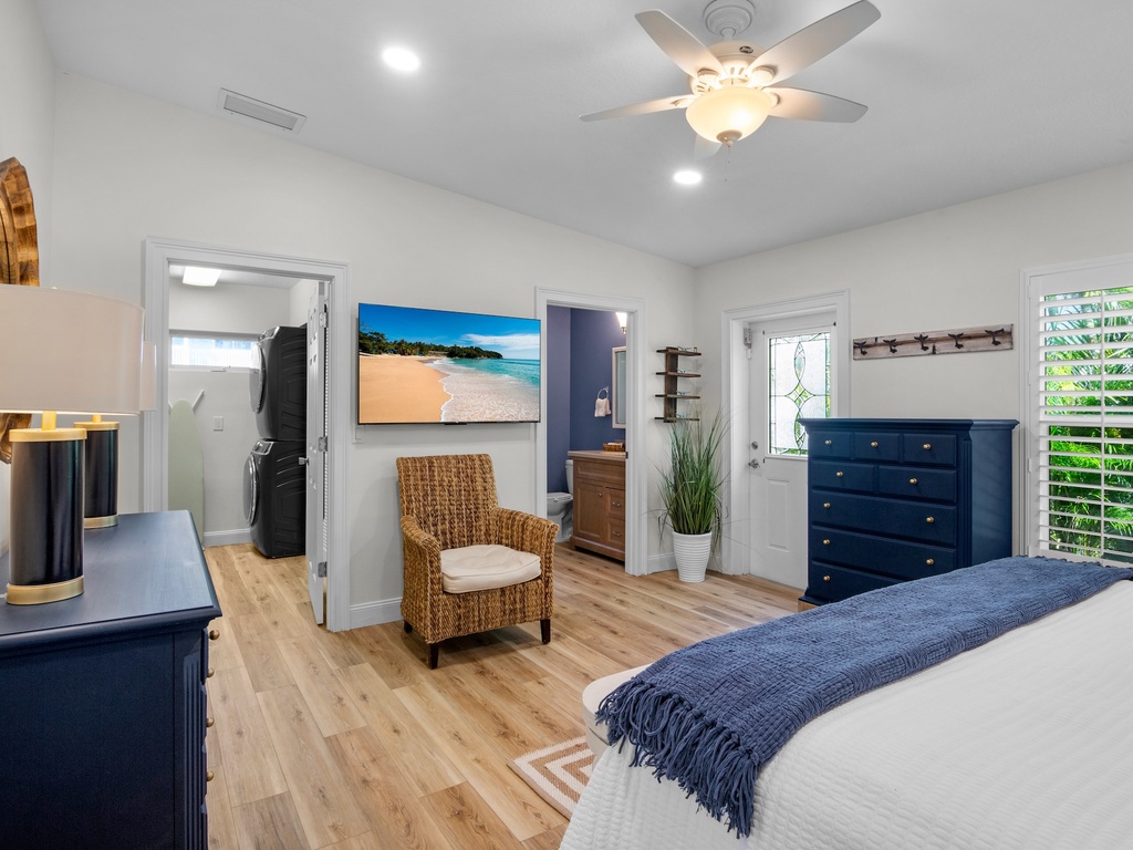 Primary Bedroom - King