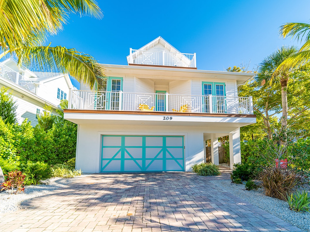 Front of Antigua Bay