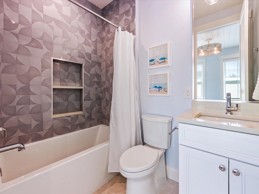 Fourth Bedroom - Ensuite Bathroom