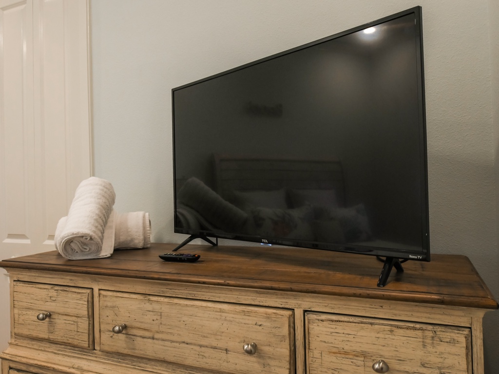 Third Bedroom Tv