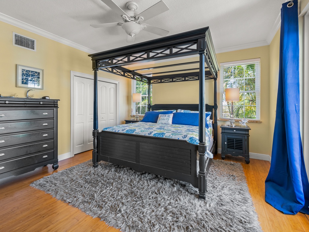 Primary Bedroom, Second Floor: King