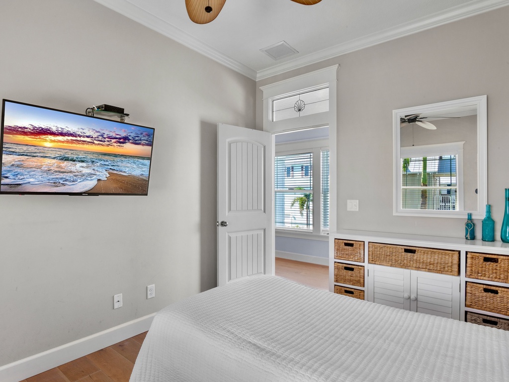 Third Bedroom, Two Twin beds