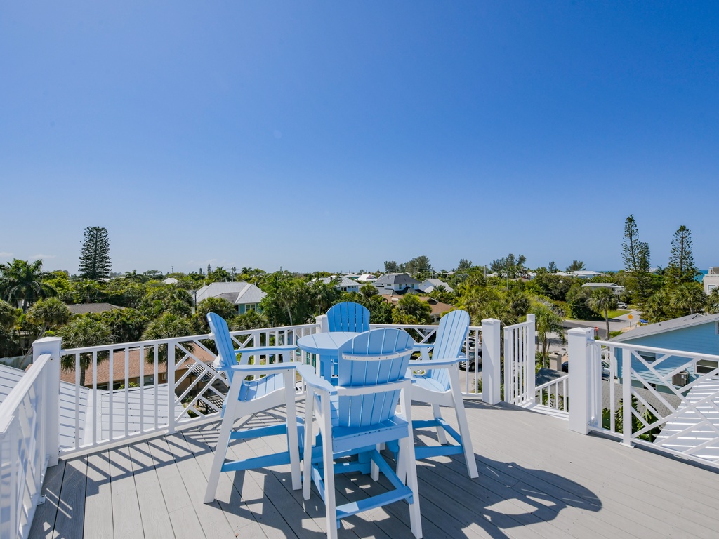Rooftop Deck