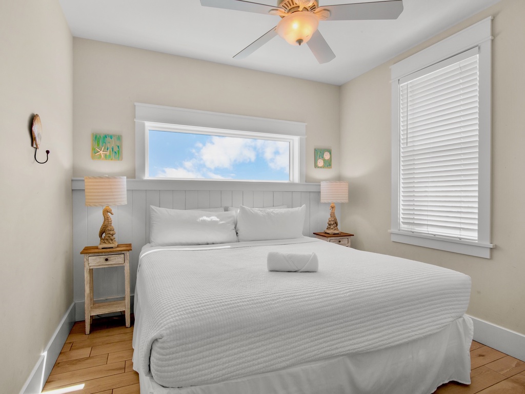 Third Bedroom, King bed