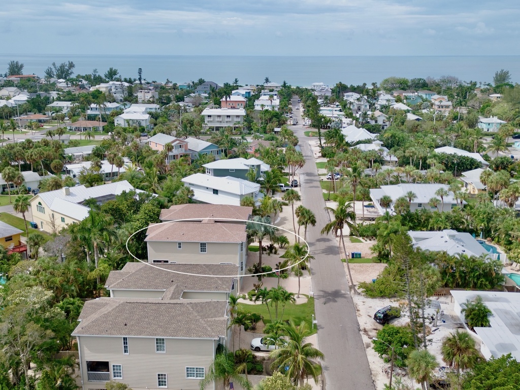 Quiet Palms by Anna Maria Vacations