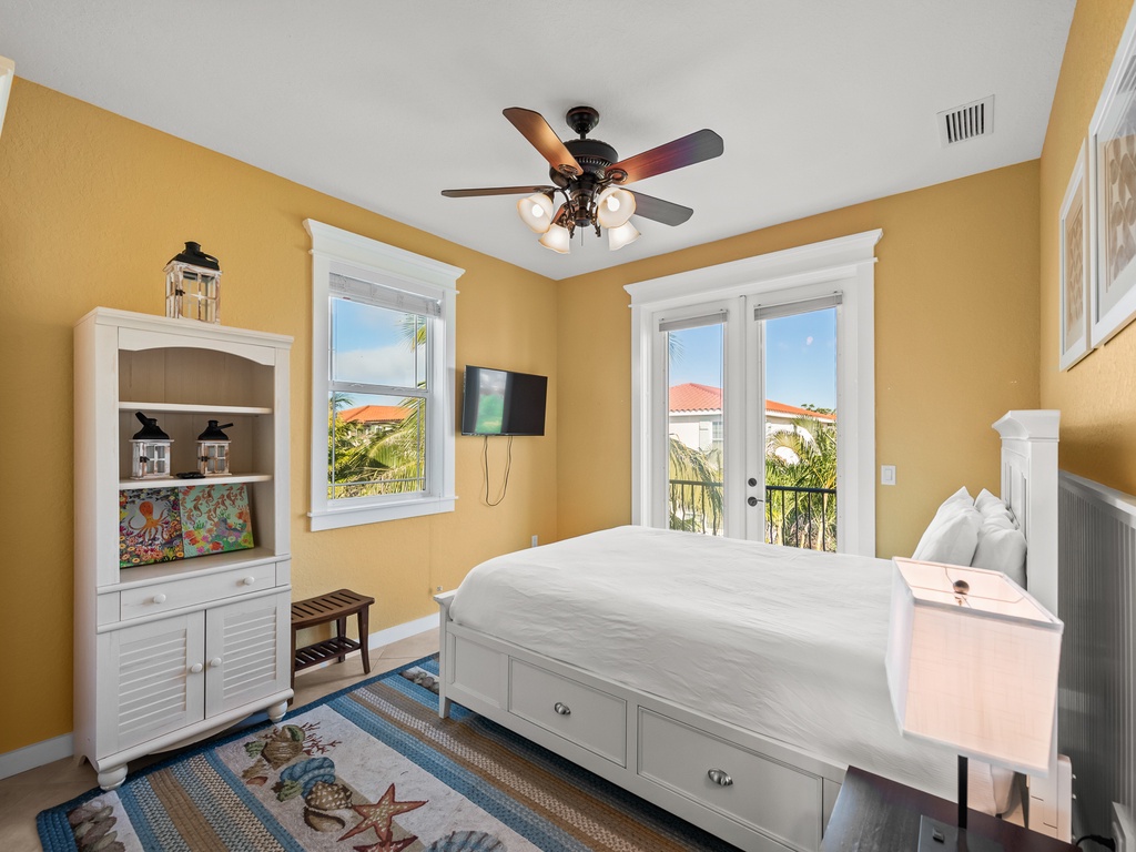 Third Bedroom - Pool Views