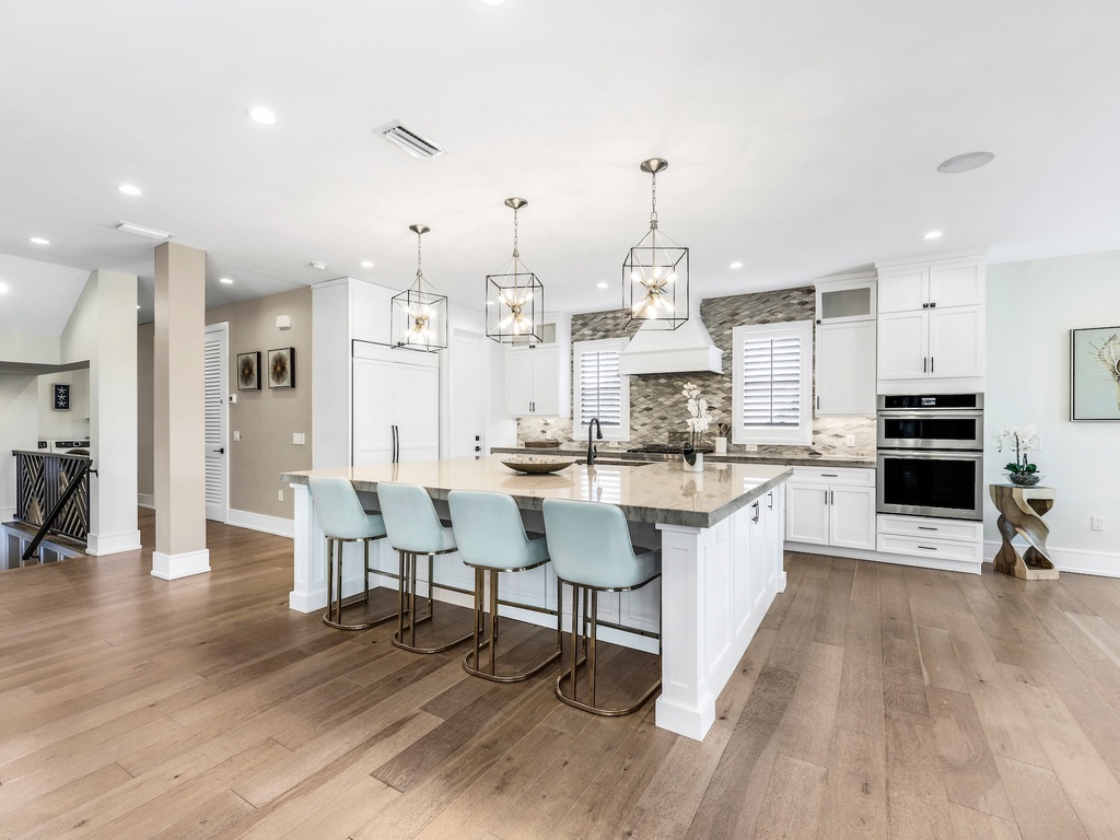 Large Pantry with Lots of Storage