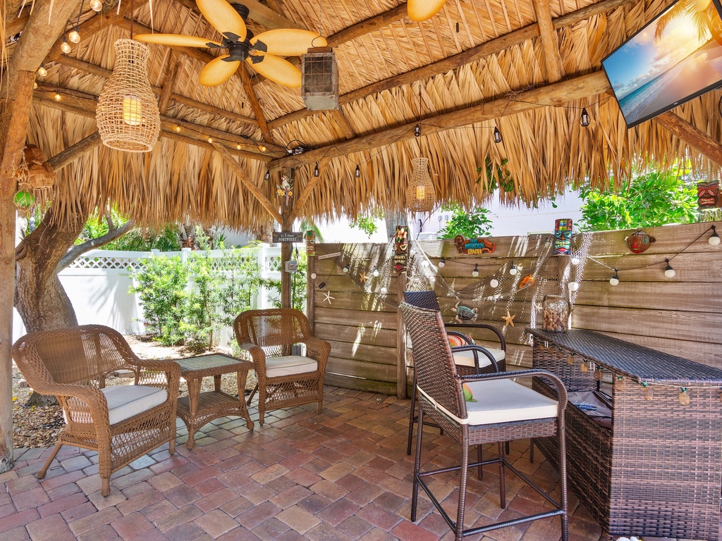 Tiki Hut Bar Area