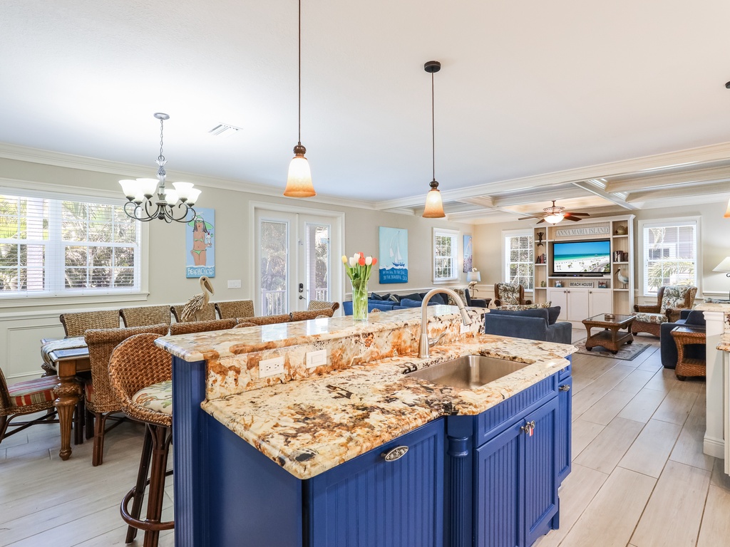 Central Island with Seating