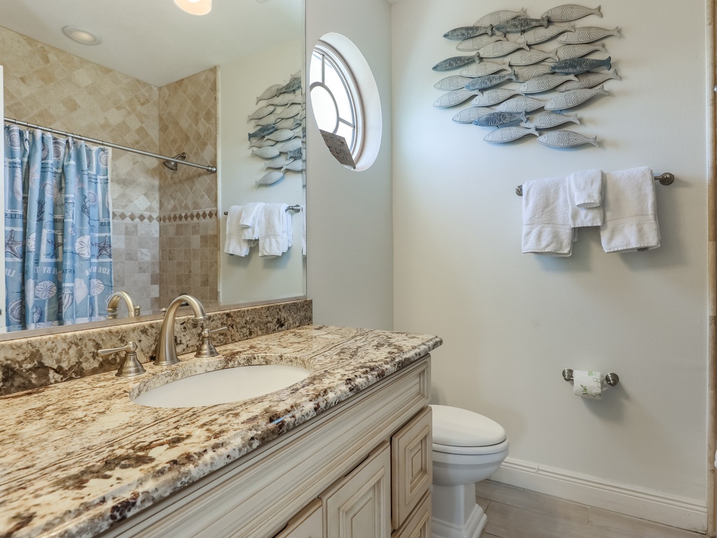 Minimalist Bath with Sink