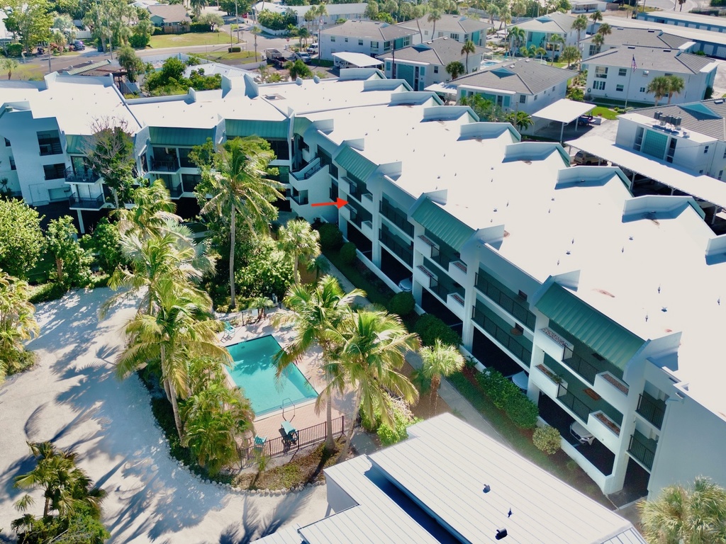 Aerial view highlighting condo location