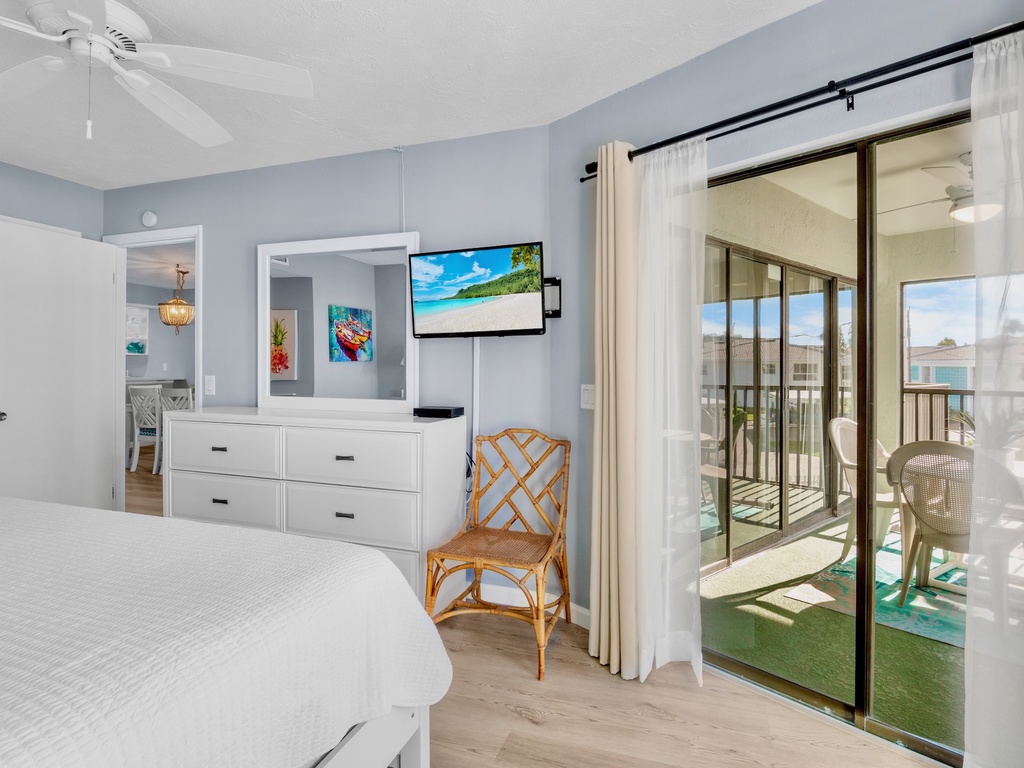 Primary Bedroom, King with balcony access