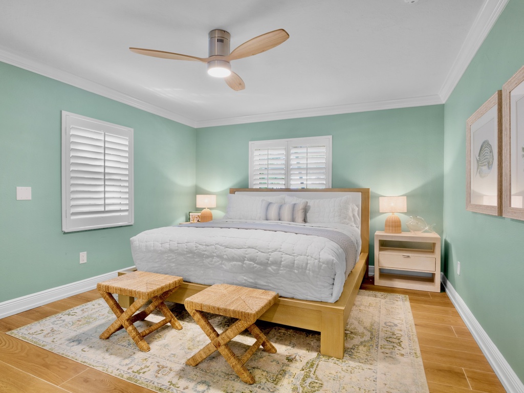 Second Bedroom, King bed