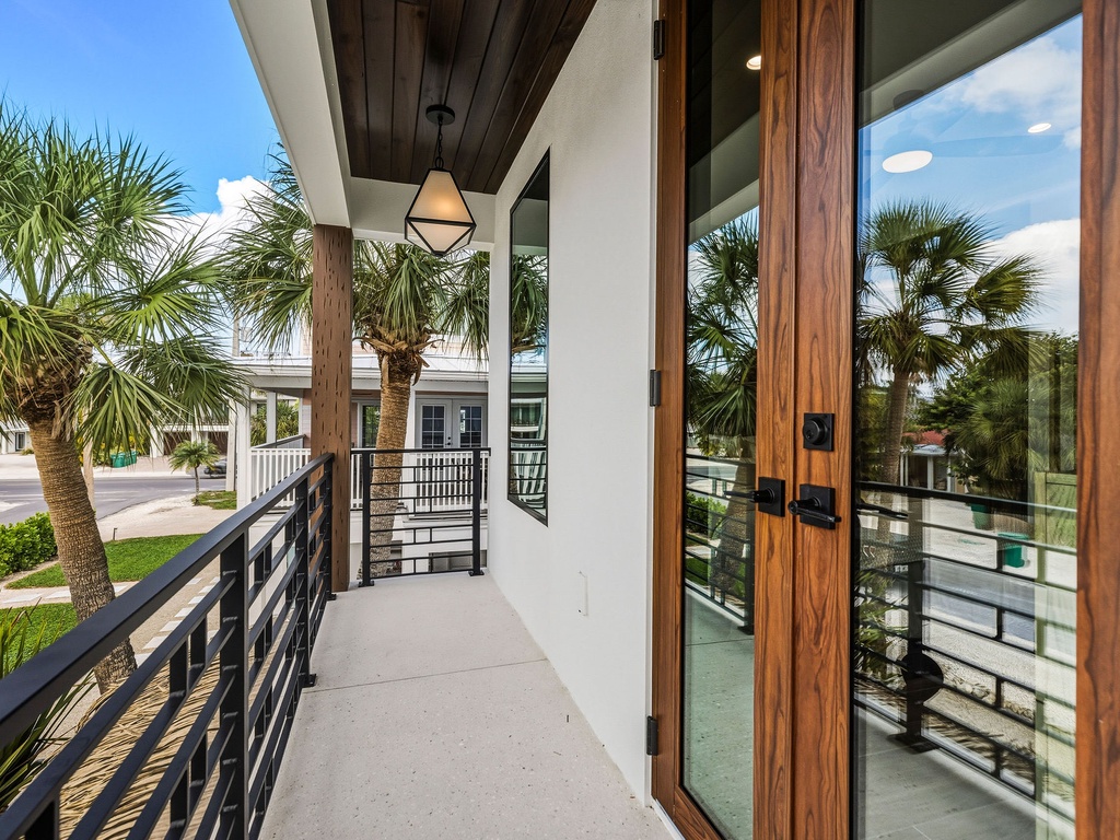 Primary Bedroom (3rd Floor), Private Balcony