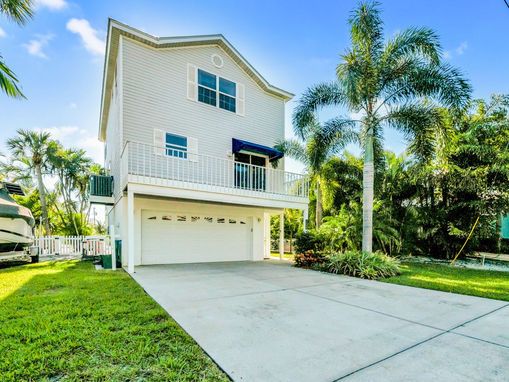 Front Exterior View of Home
