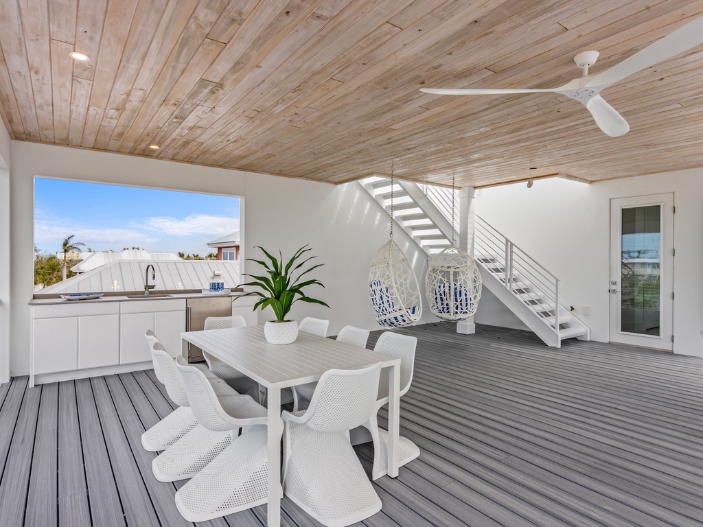 Balcony, Dining Area