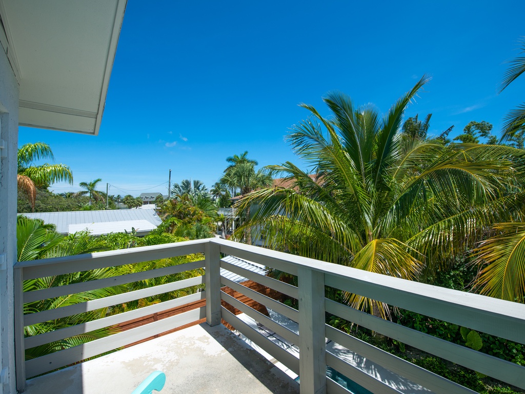 Primary Bedroom, Balcony