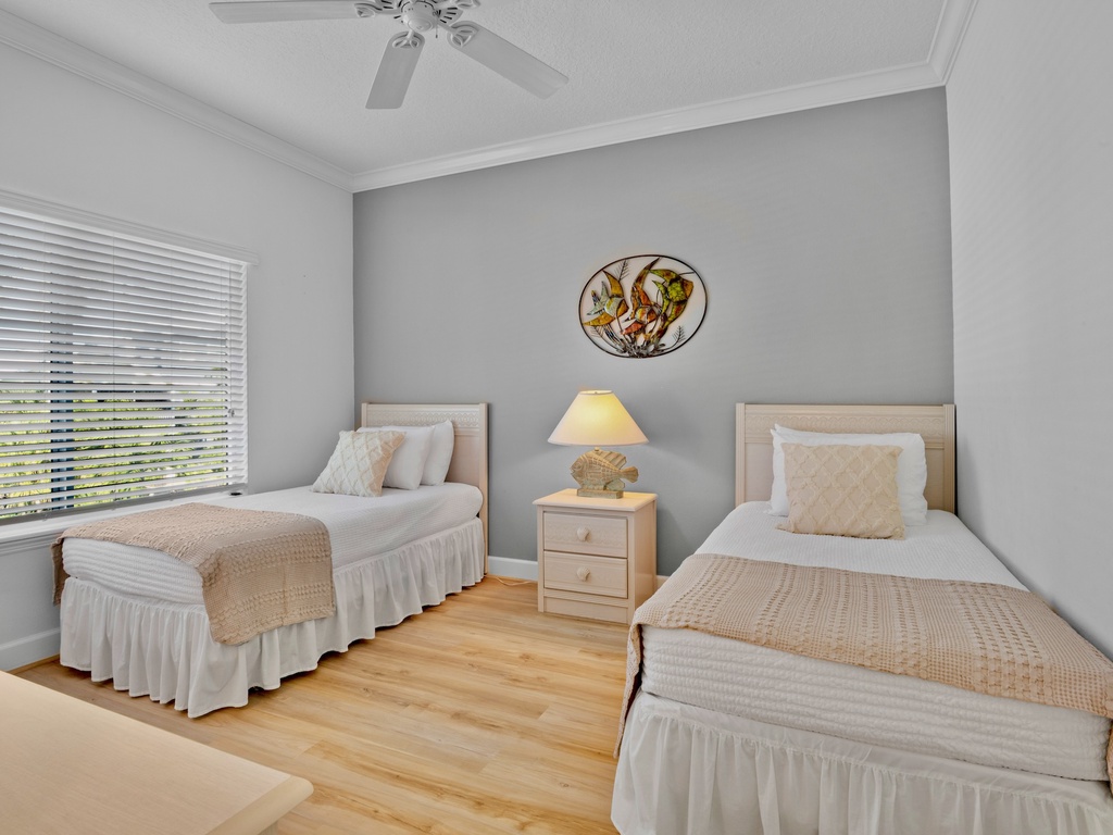 Third Bedroom, 2 Twin beds