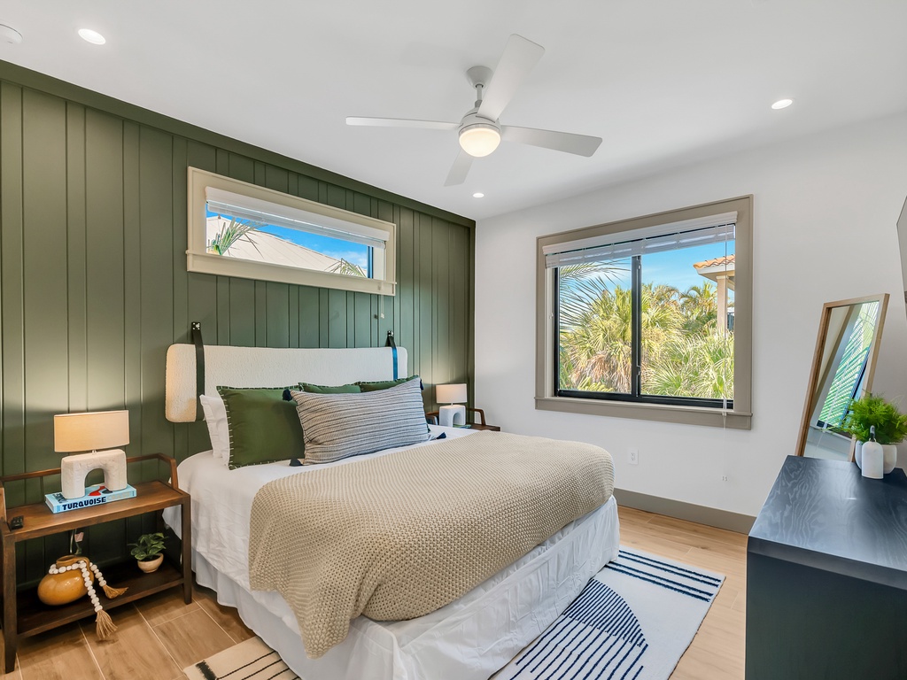 Seventh Bedroom - King Bed