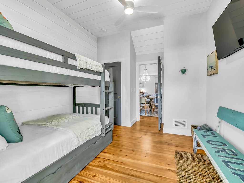 Second Bedroom - Twin Bunk