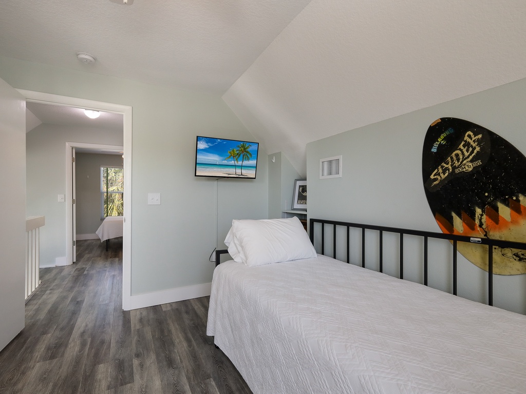 Third Bedroom - Twin Bed with Trundle