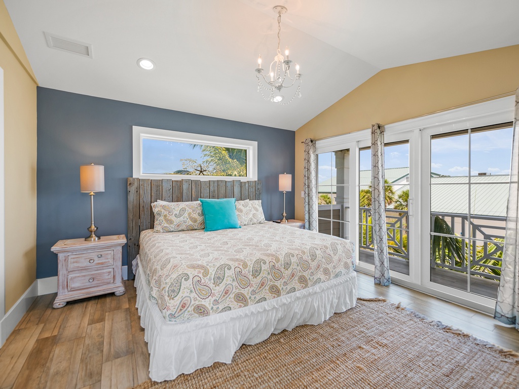 Second Bedroom - King