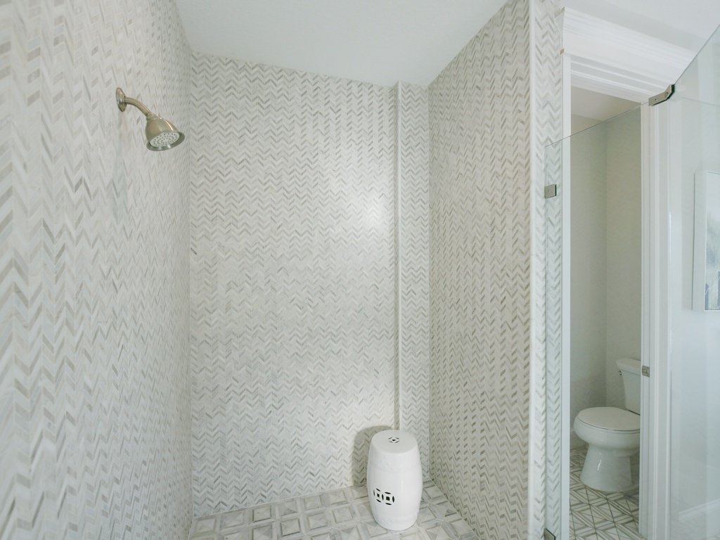 Serenity Beach - AMI Locals