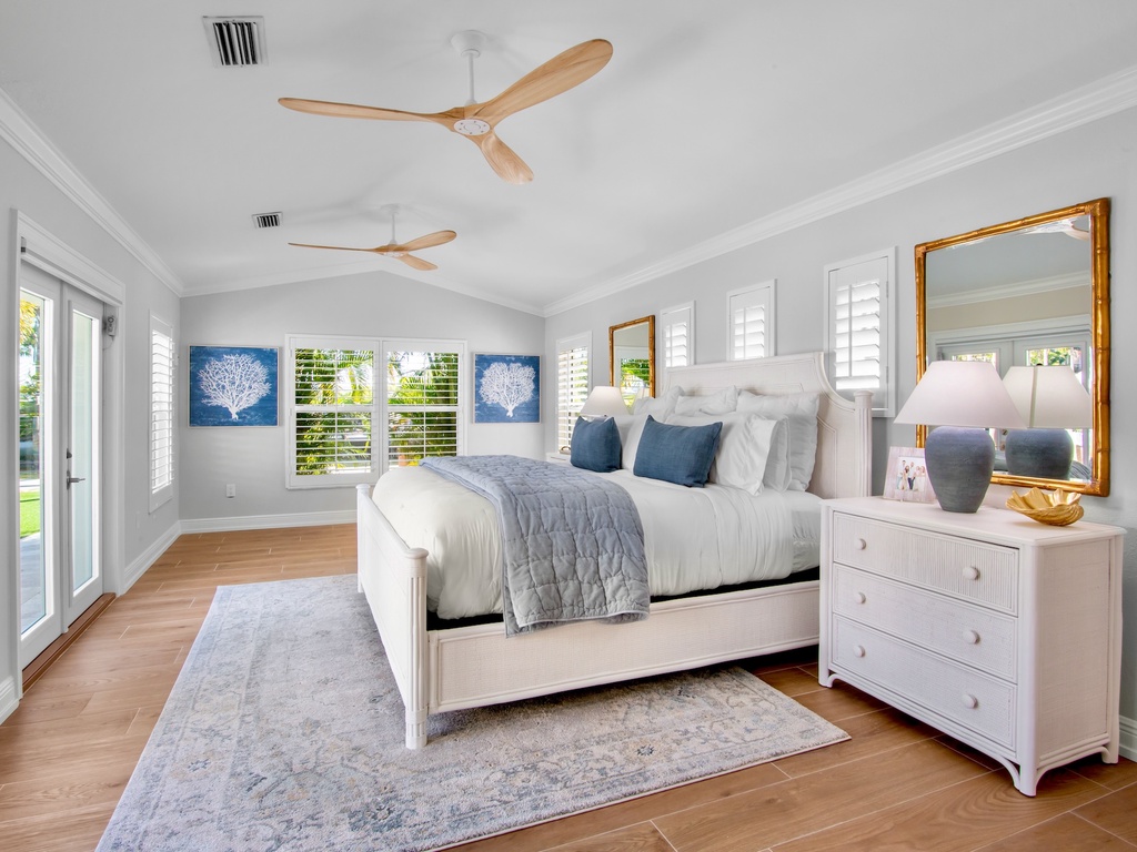 Primary Bedroom, King bed