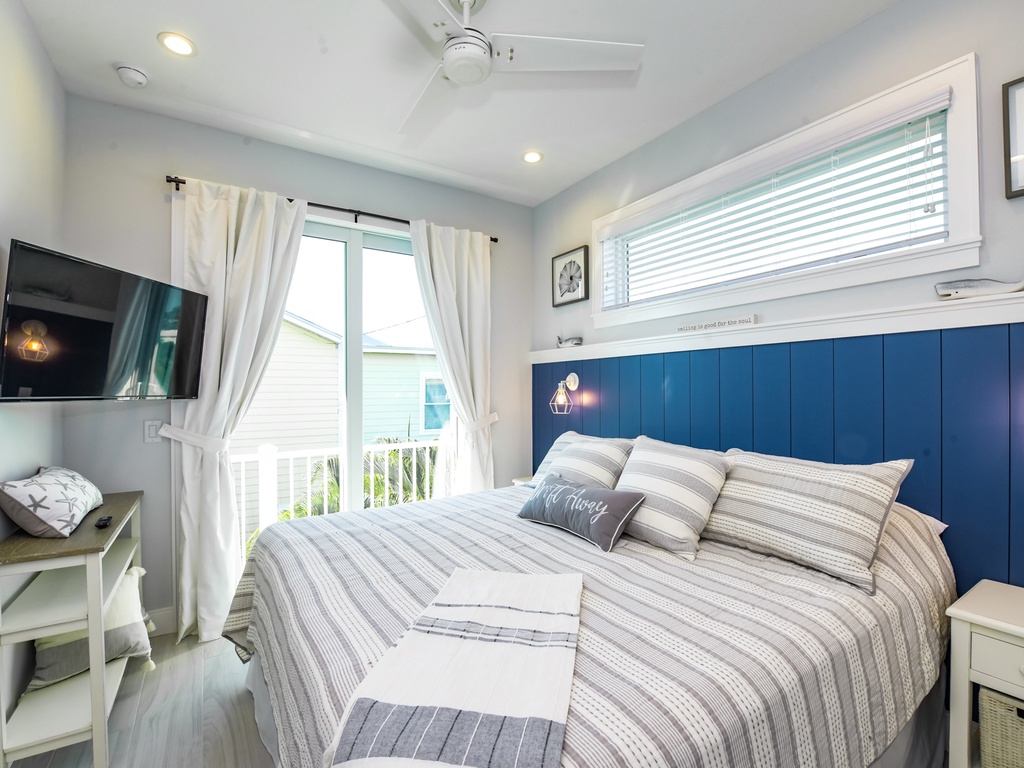 Fourth Bedroom, King