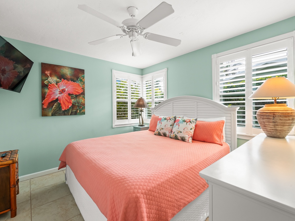 Primary Bedroom, King bed