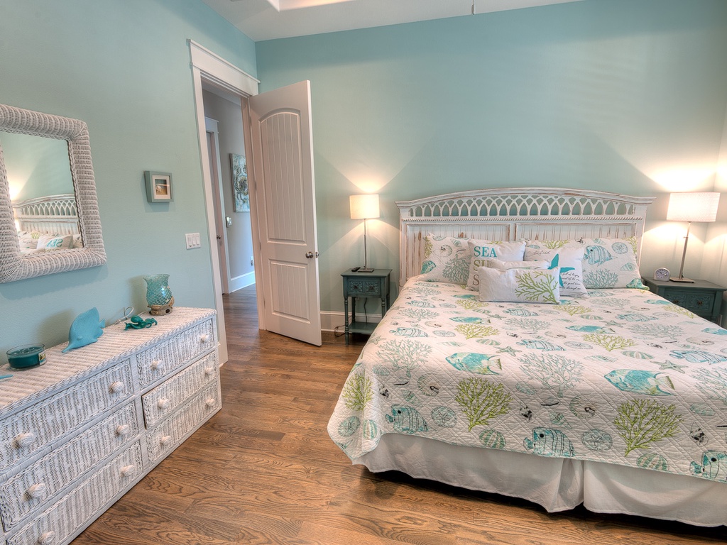 Additional Bedroom-King