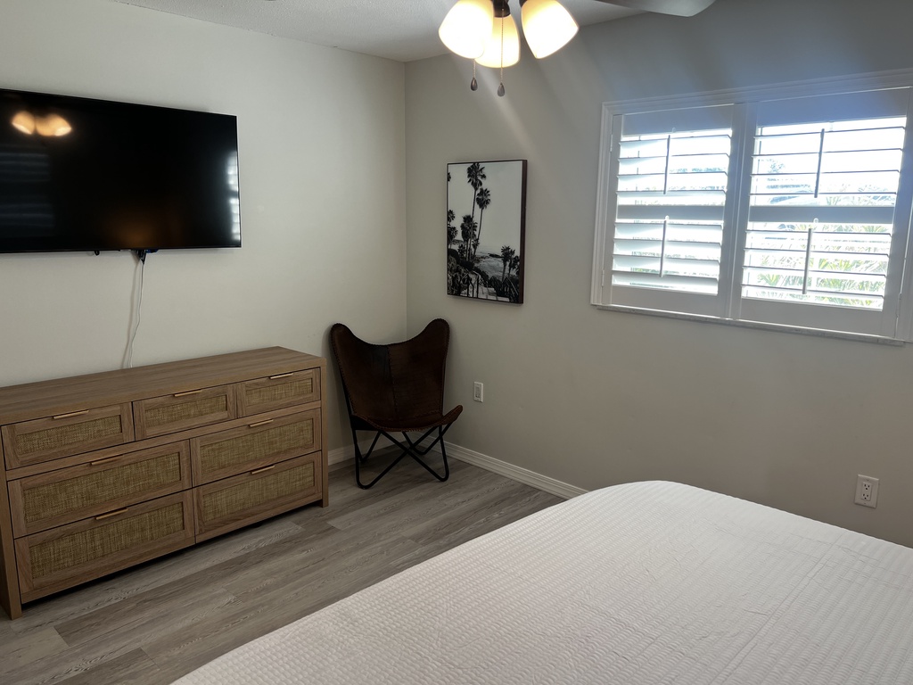 Mermaid Dreams-AMI Locals