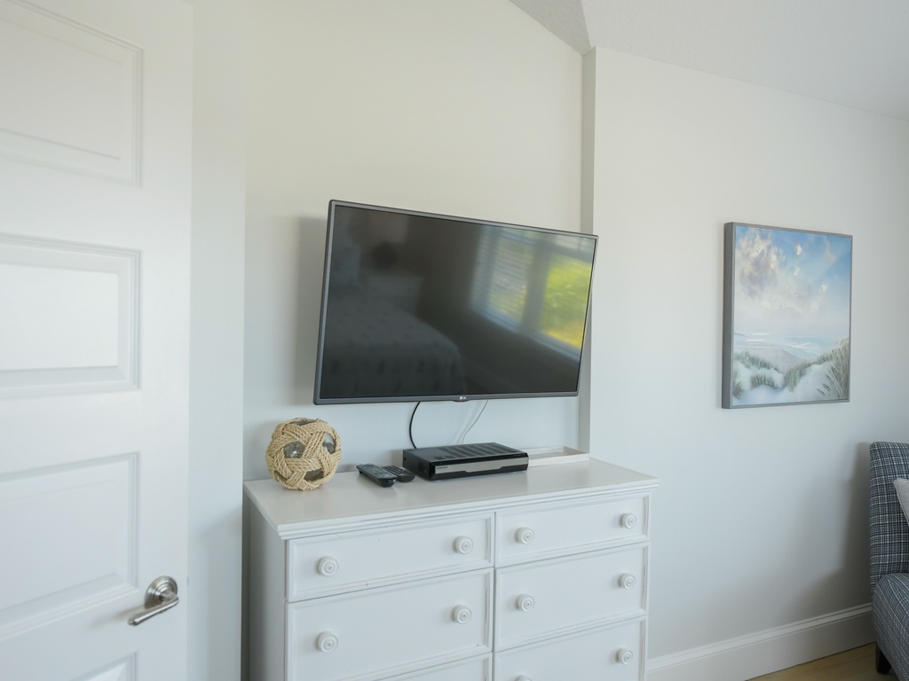 Serenity Beach - AMI Locals