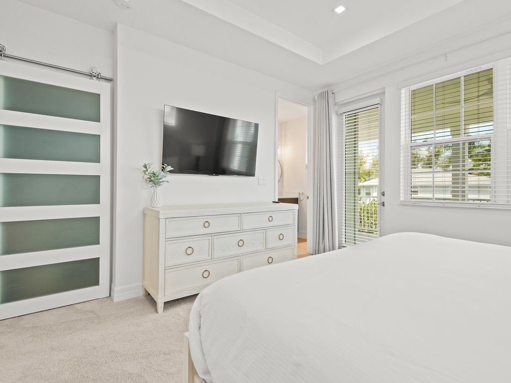 Primary Bedroom - King