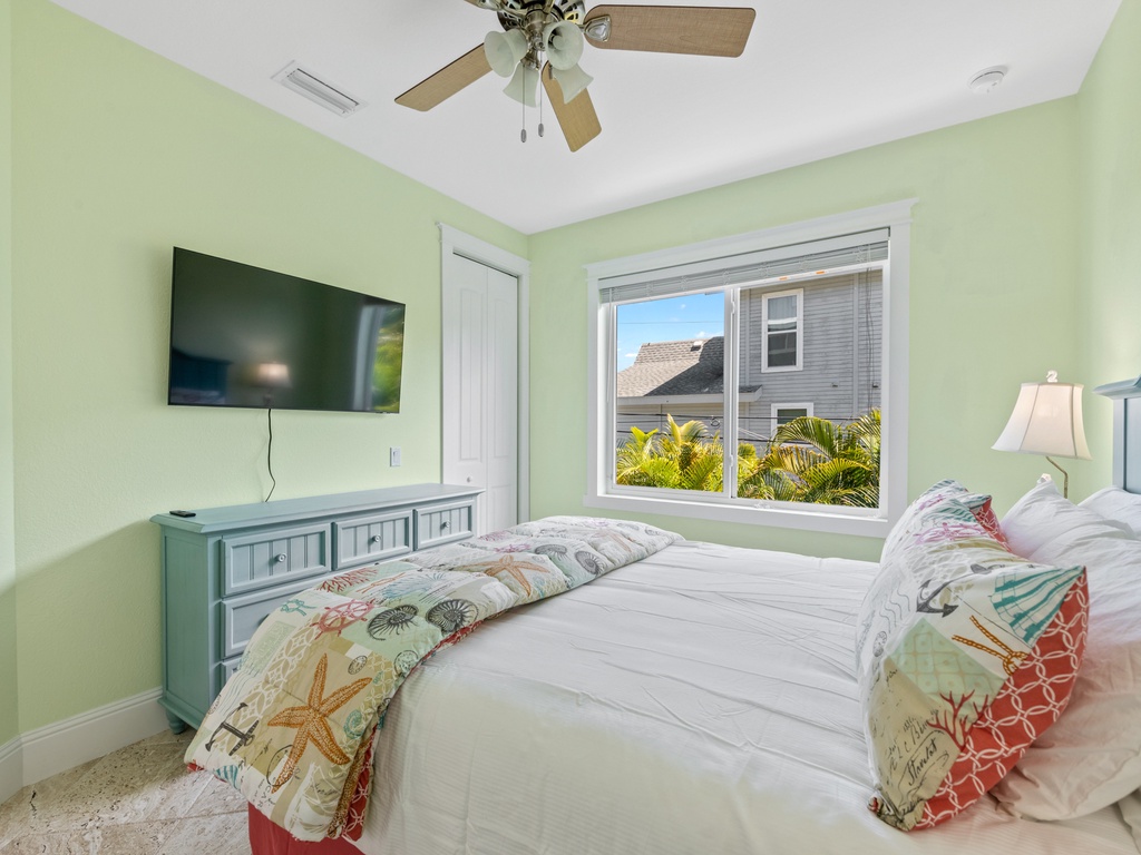 Bedroom Five, 2nd floor - Queen Bed