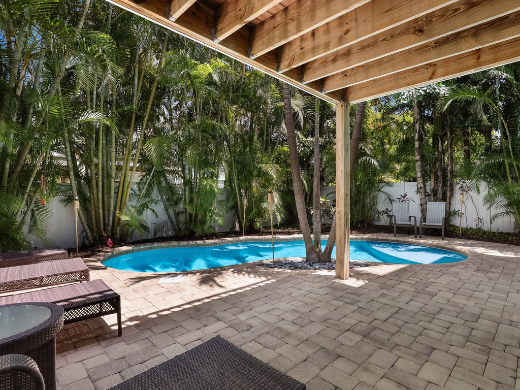 Covered Lanai - Private Pool