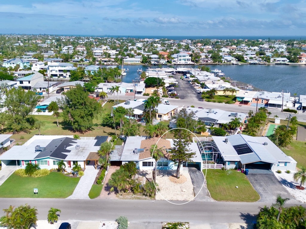 Perfectly situated vacation home