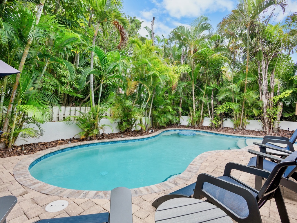 Private Pool