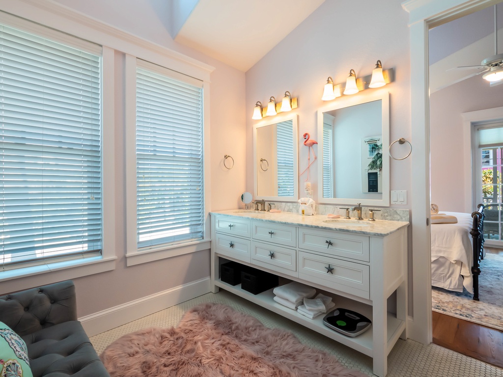 Ensuite Bathroom Vanity